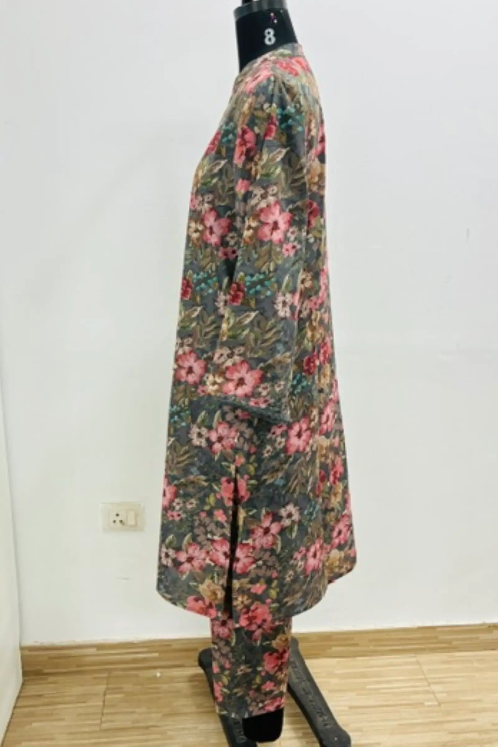 Aashvi Cotton Ethnic Print Kurta Set