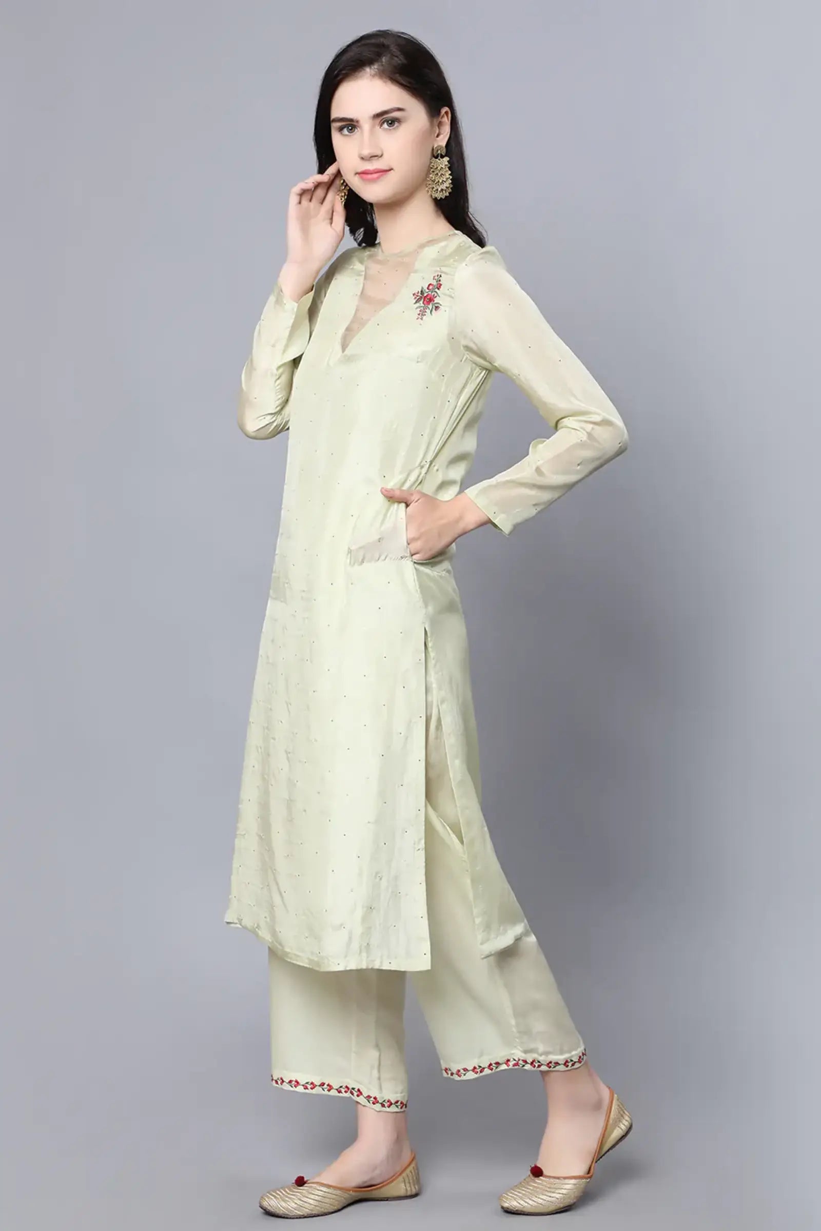 Cupro Silk kurta with organza and mukaish sprinkling