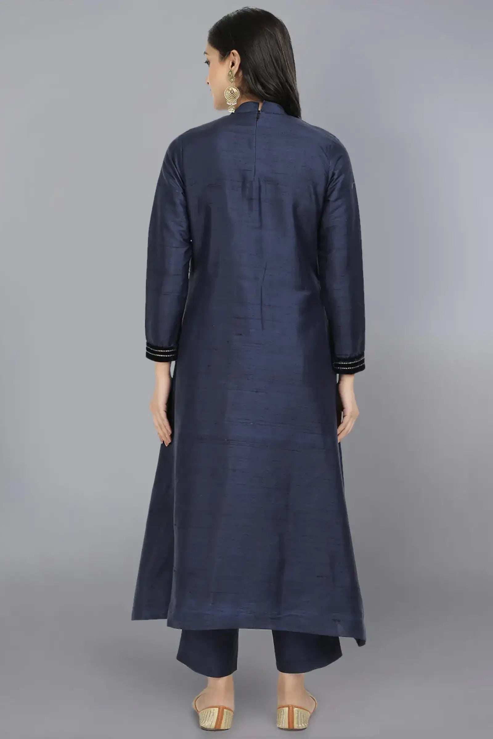 Embroidered Blue Dupion Silk Kurta