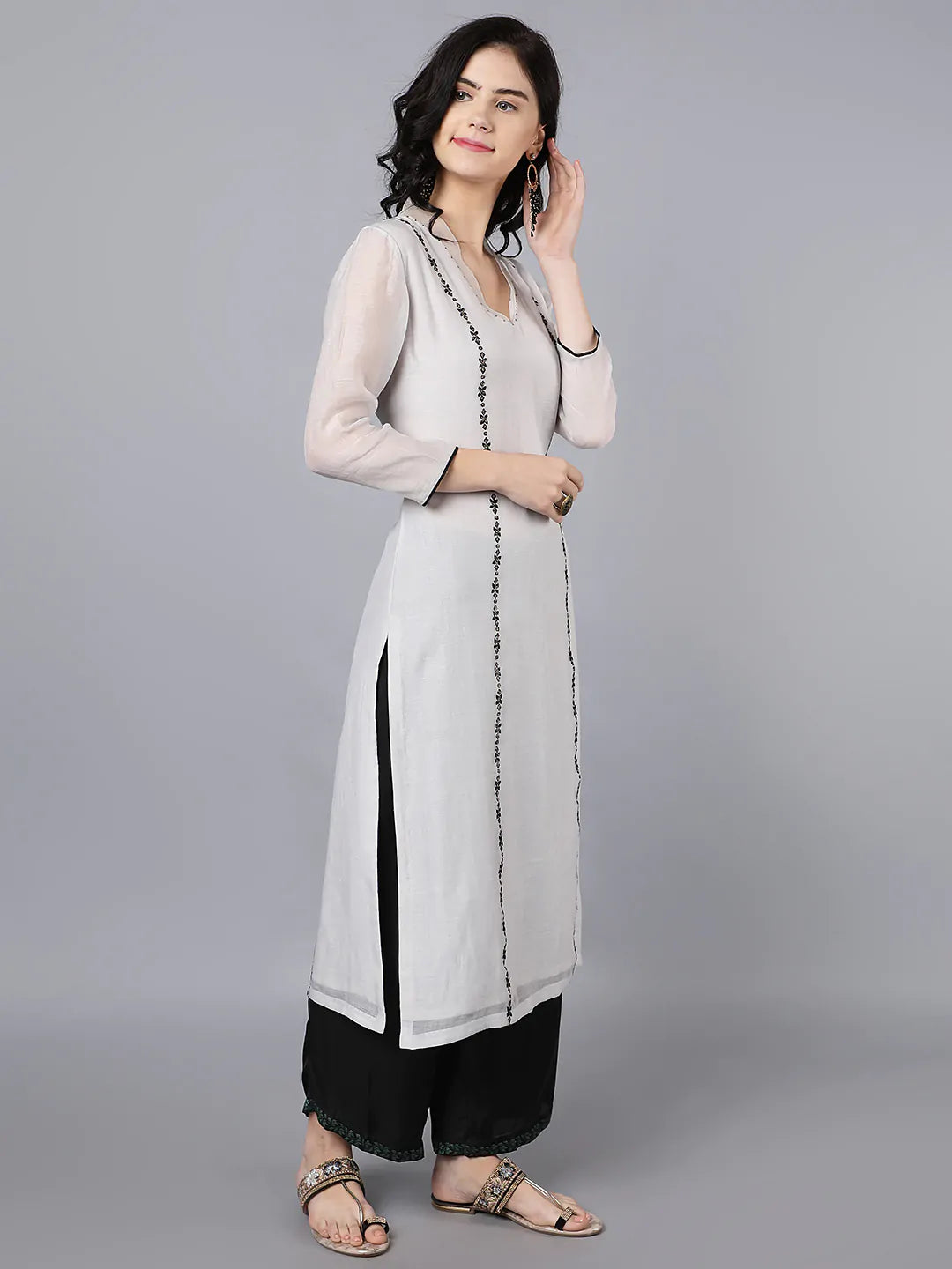 Chanderi kurta with resham and badla embroidery paired with farshi