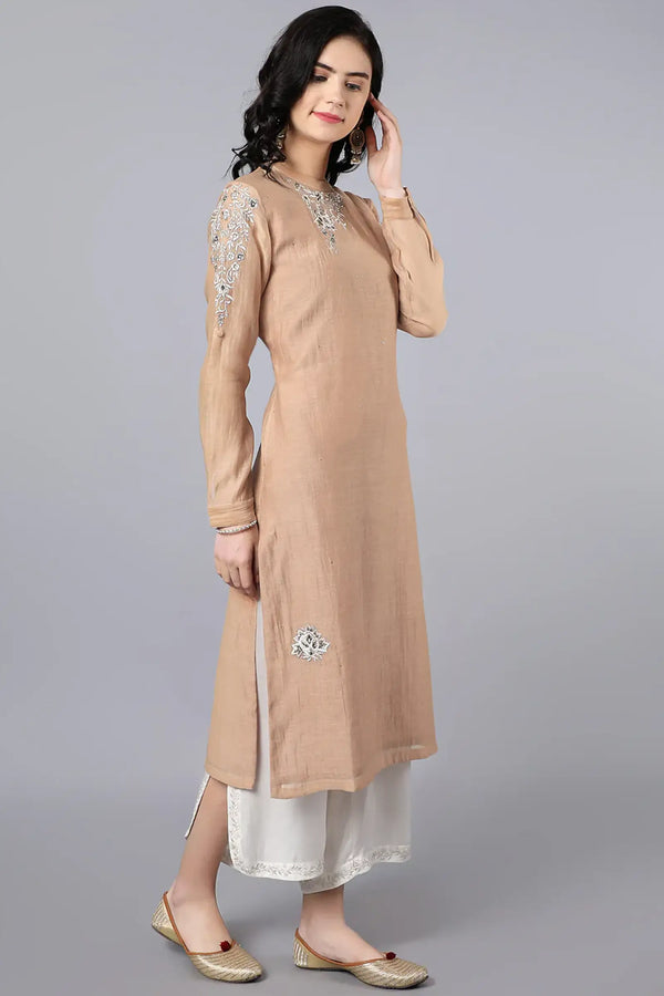 Chanderi kurta with resham and badla embroidery