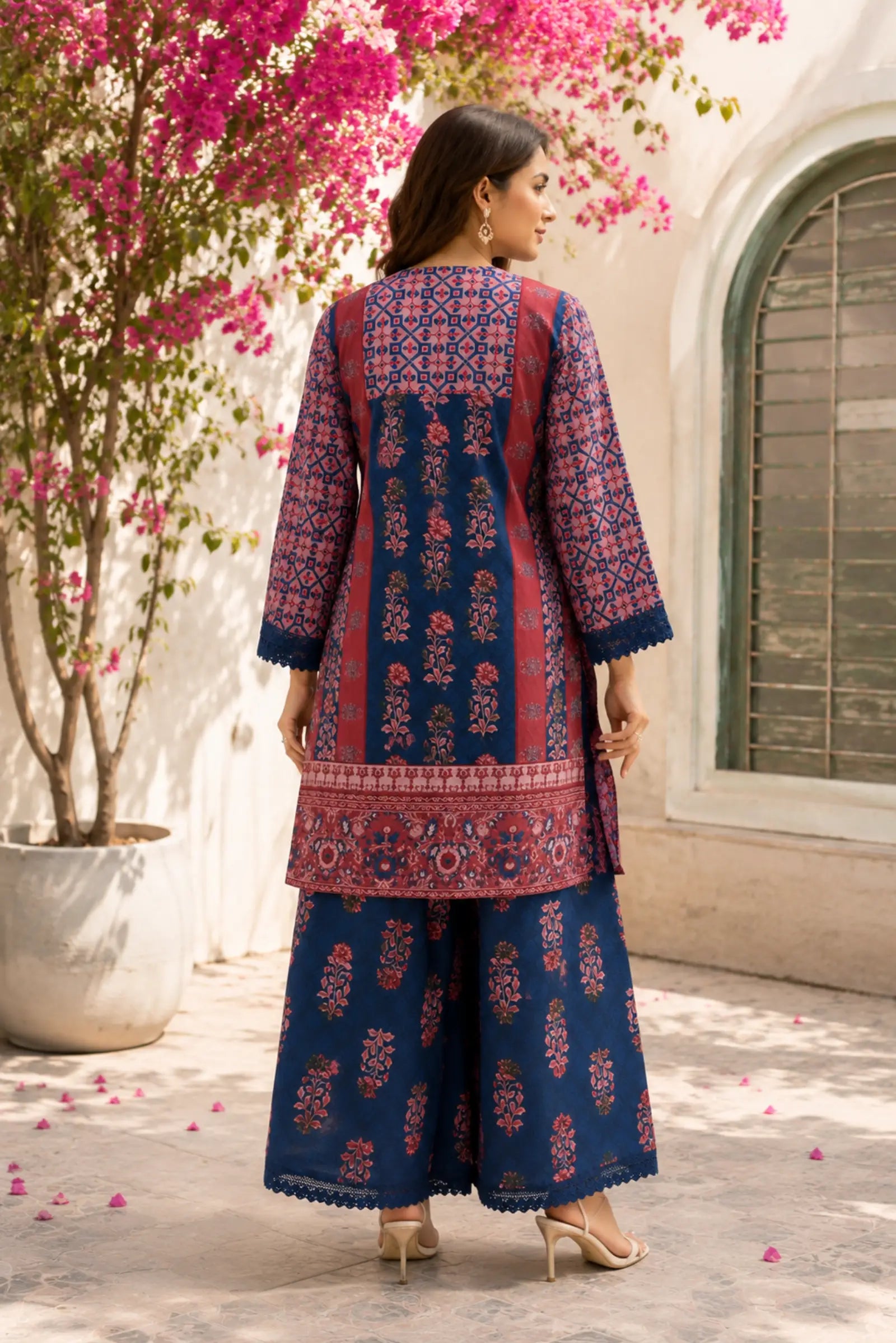 Nyla Cotton navy blue and rose pink ethnic floral print Co-ord Set