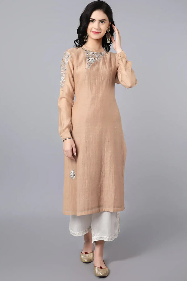 Chanderi kurta with resham and badla embroidery