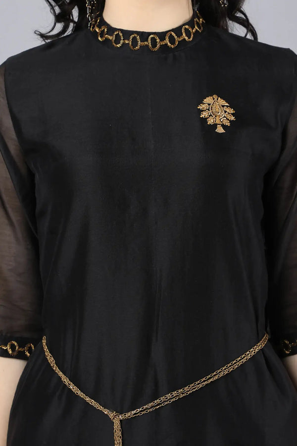 Chanderi kurta with dabka embroidery at neck and sleeves Paired with cotton pencil pant