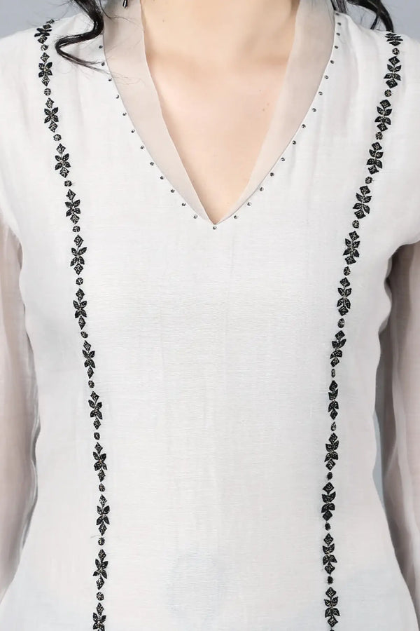 Chanderi kurta with resham and badla embroidery