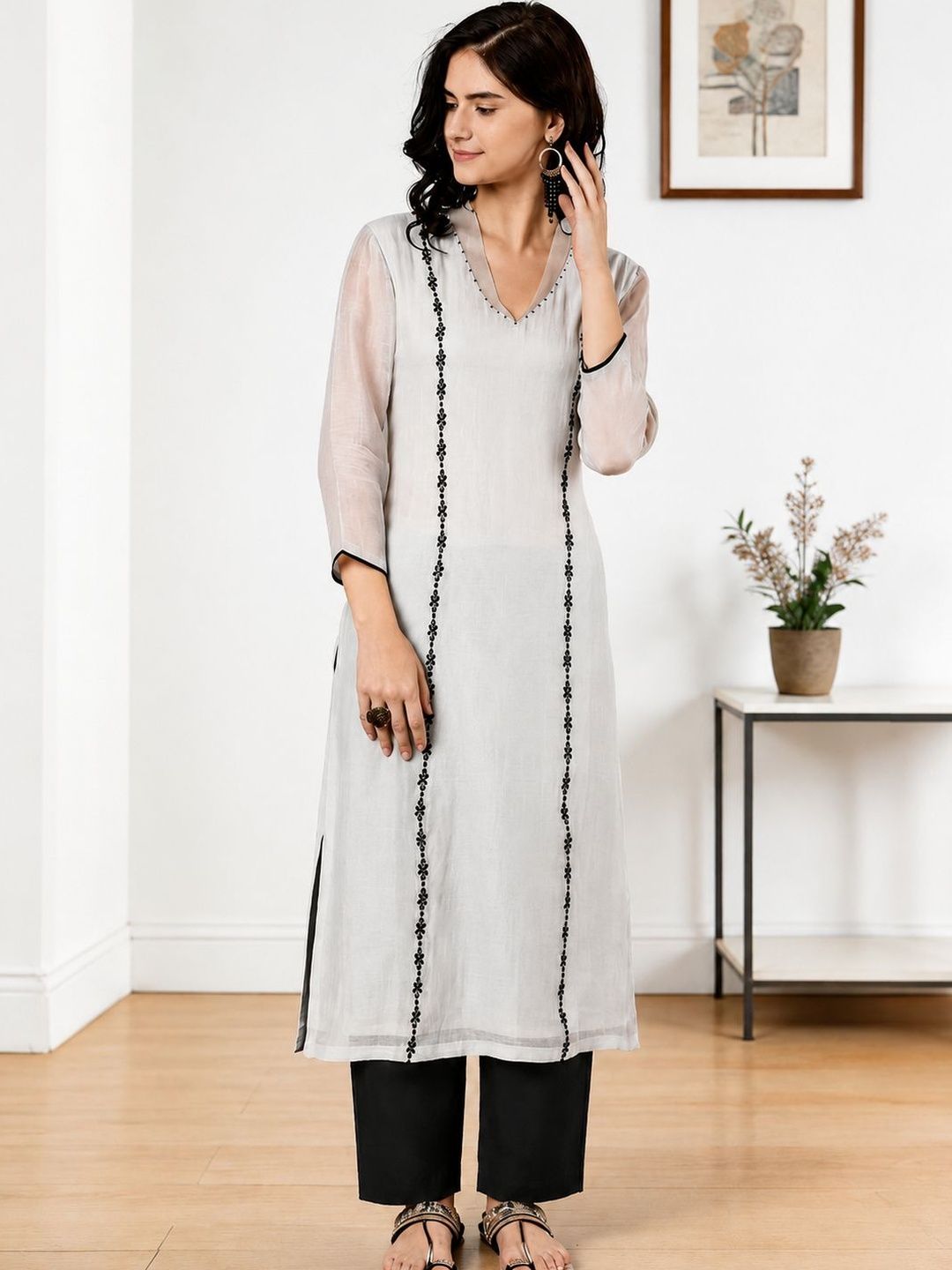 Chanderi kurta with resham and badla embroidery
