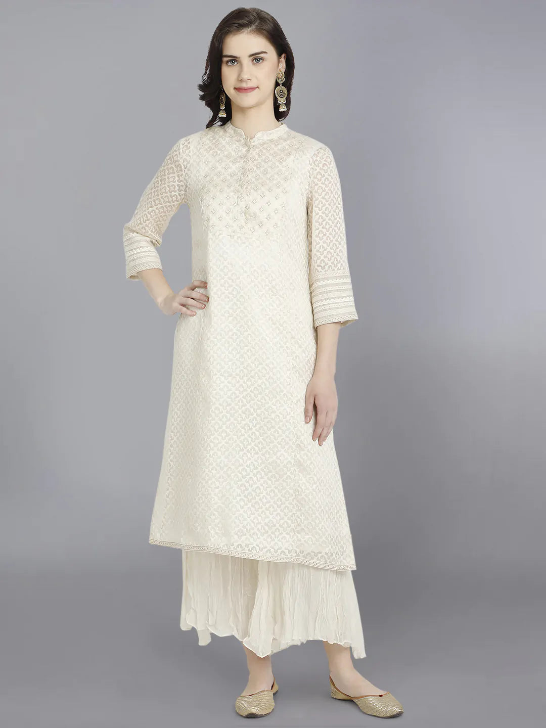 Ivory kurta in jaqaurd paired with crincled palazo