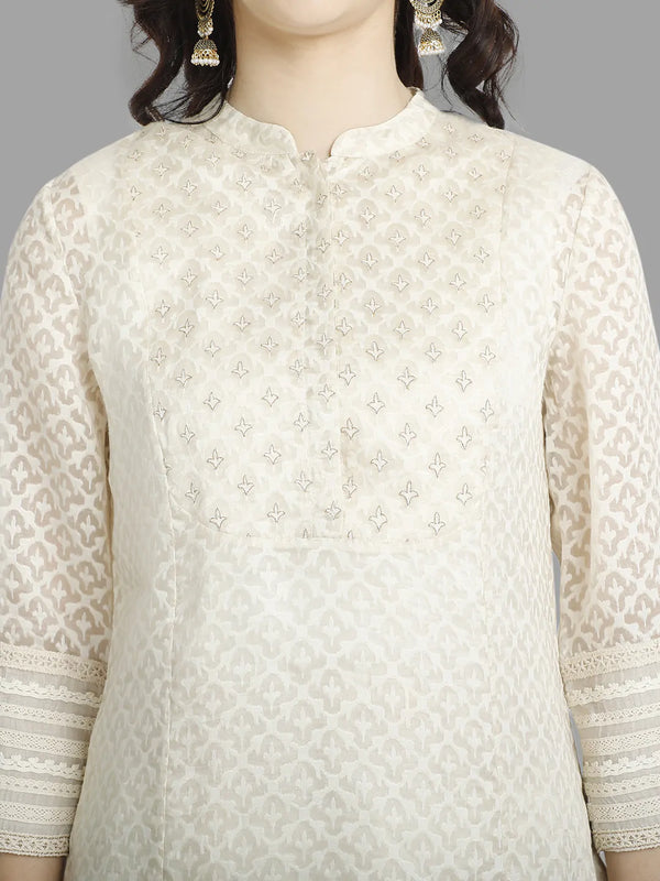 Ivory kurta in jaqaurd paired with crincled palazo