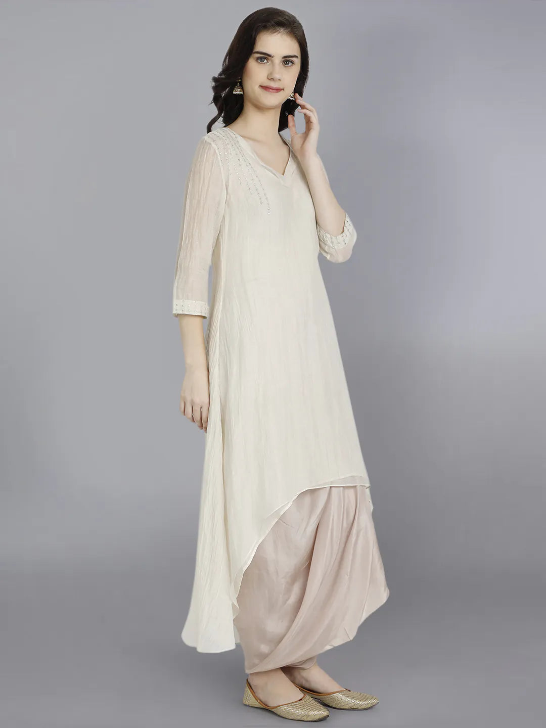 Mukesh Embroidery Ivory Chanderi Kurta