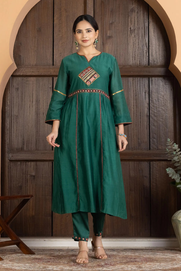 Iraya Kurta Set