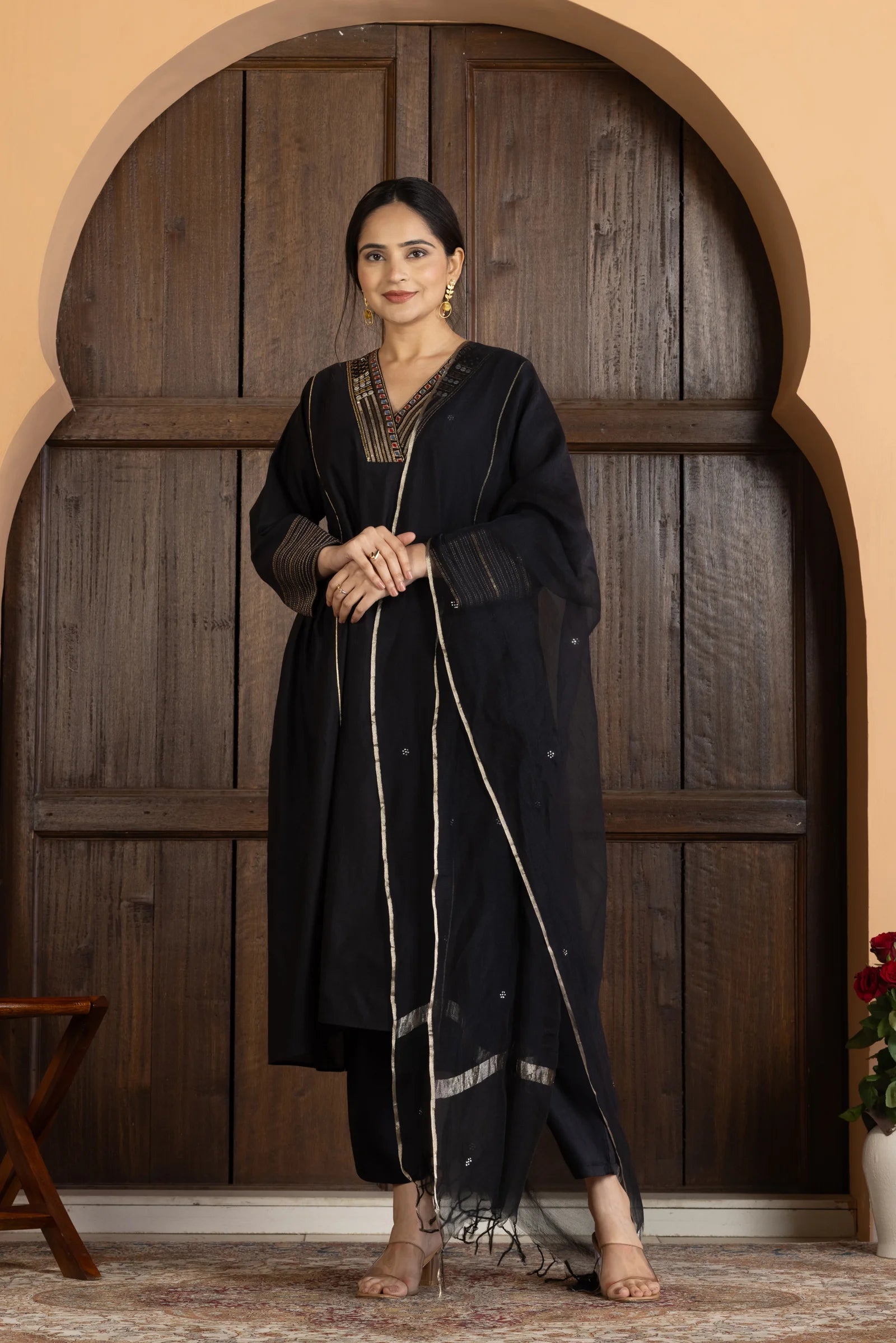 Kota Dupatta Black