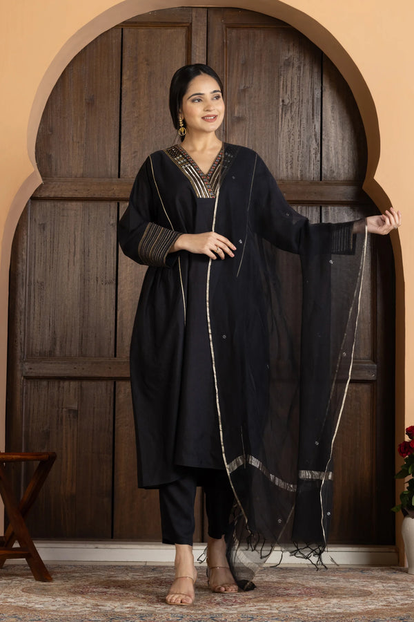 Kota Dupatta Black
