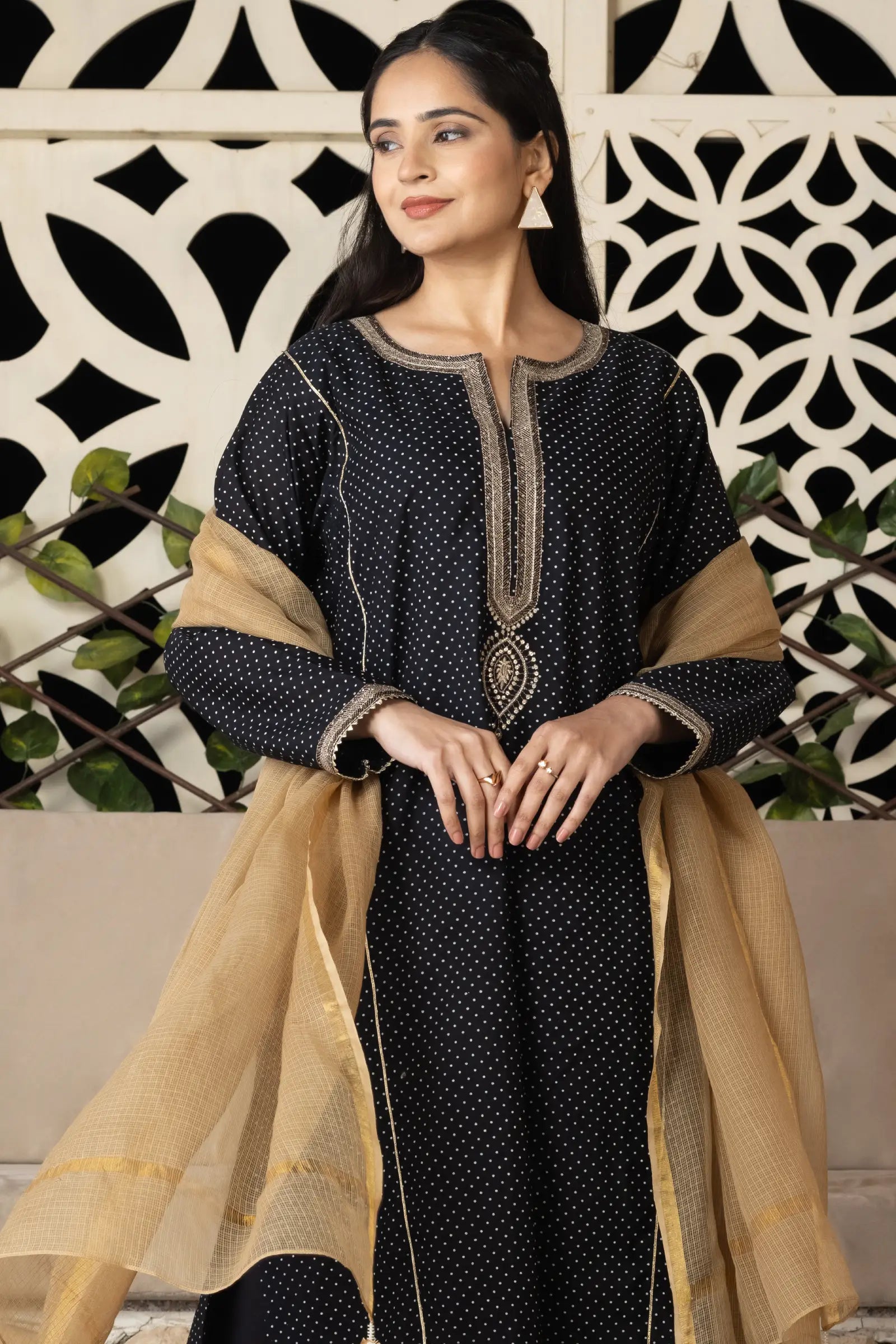 Kota Dupatta Beige
