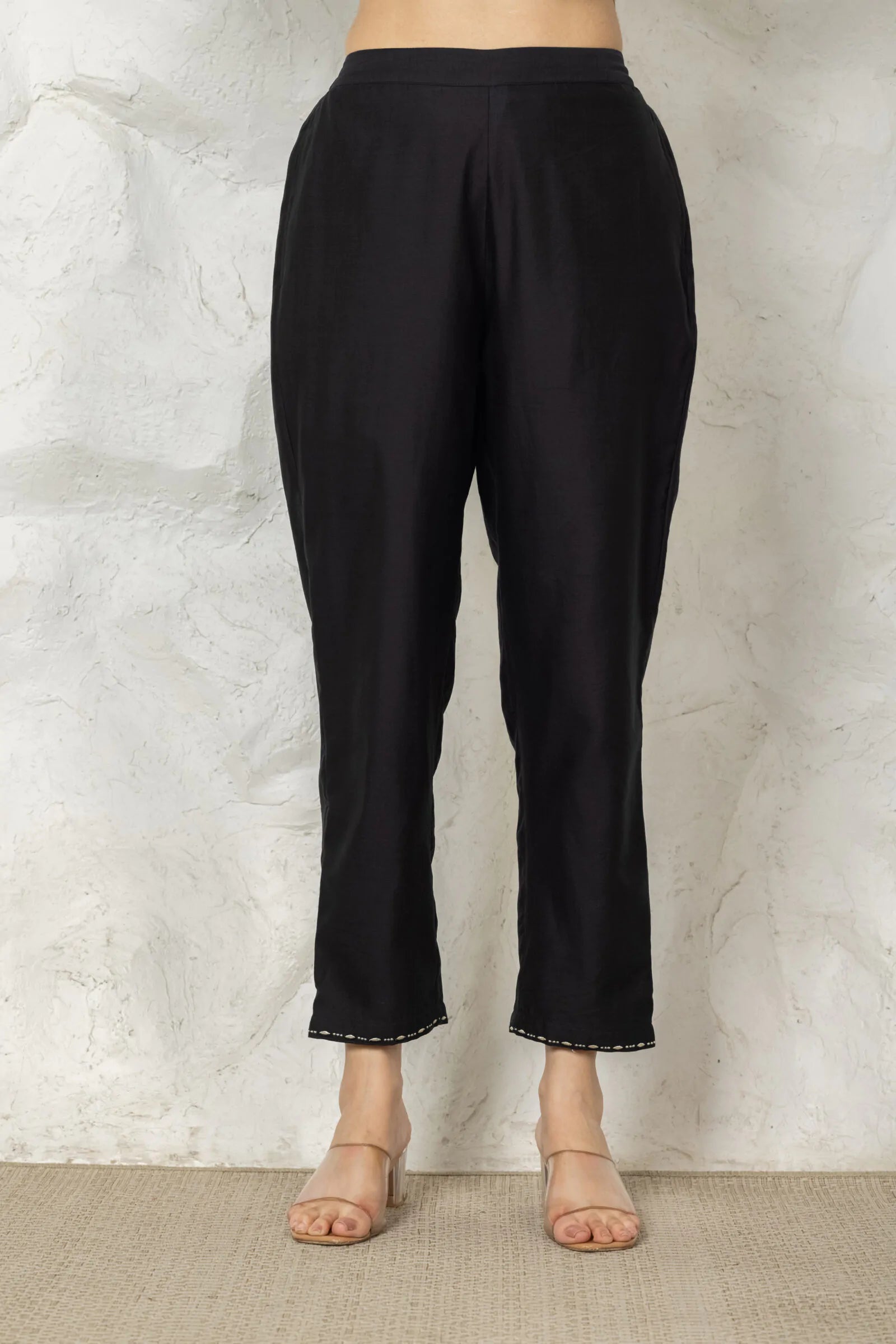 Asmira Pant