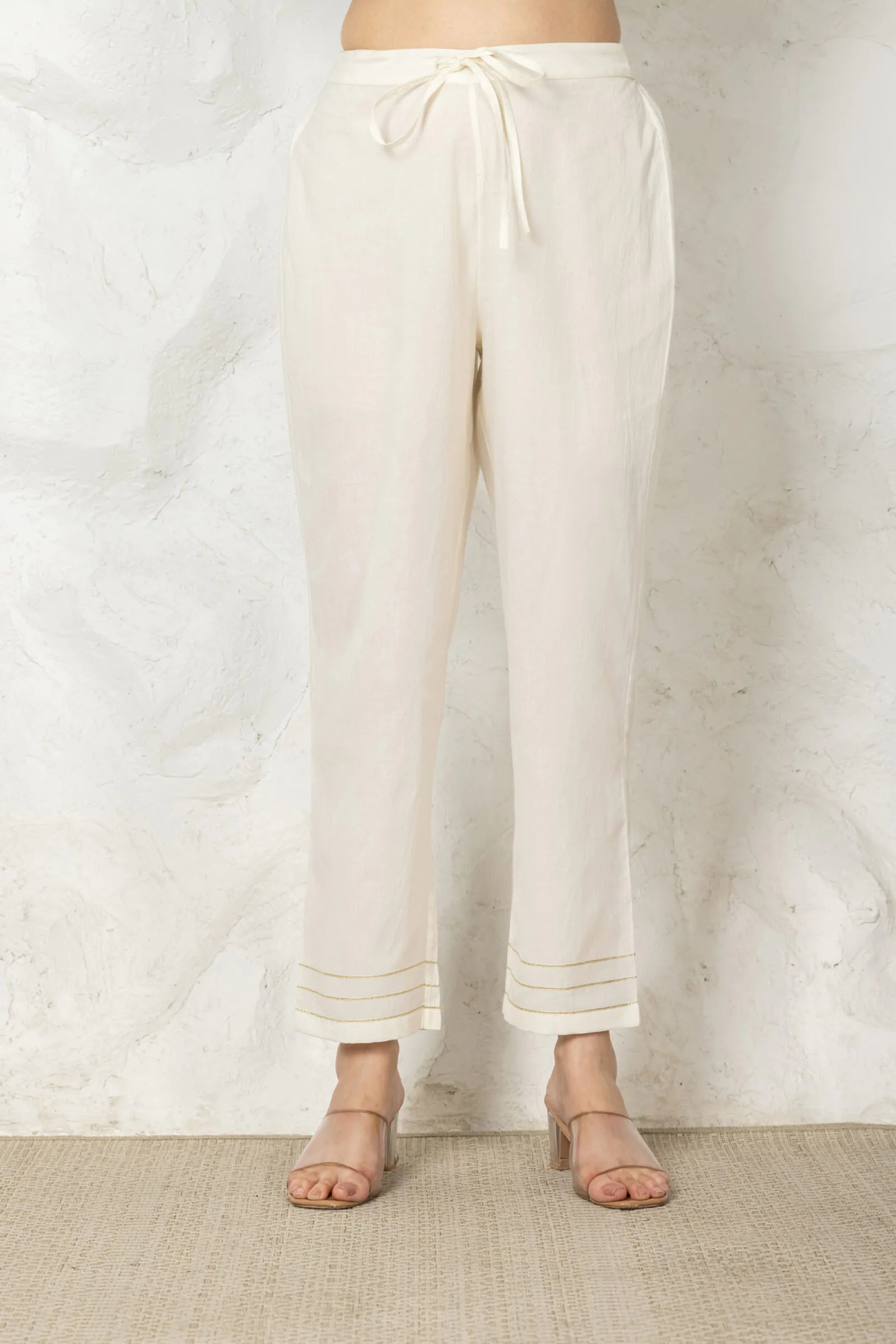 Aish Pendulum Kurta Set
