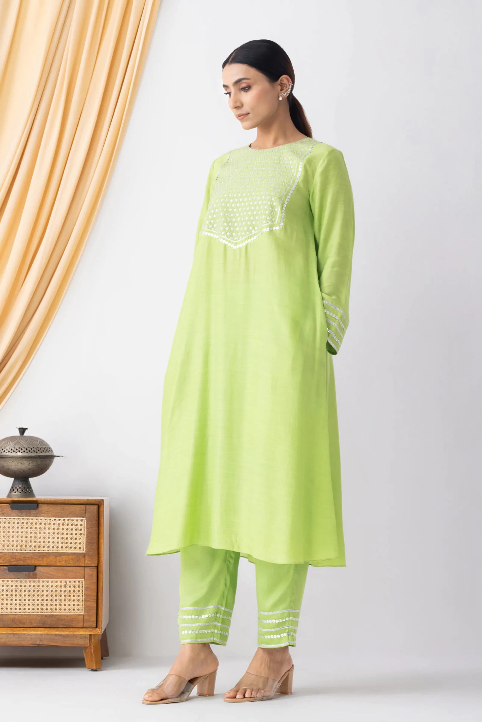 Ezaz Kurta Set