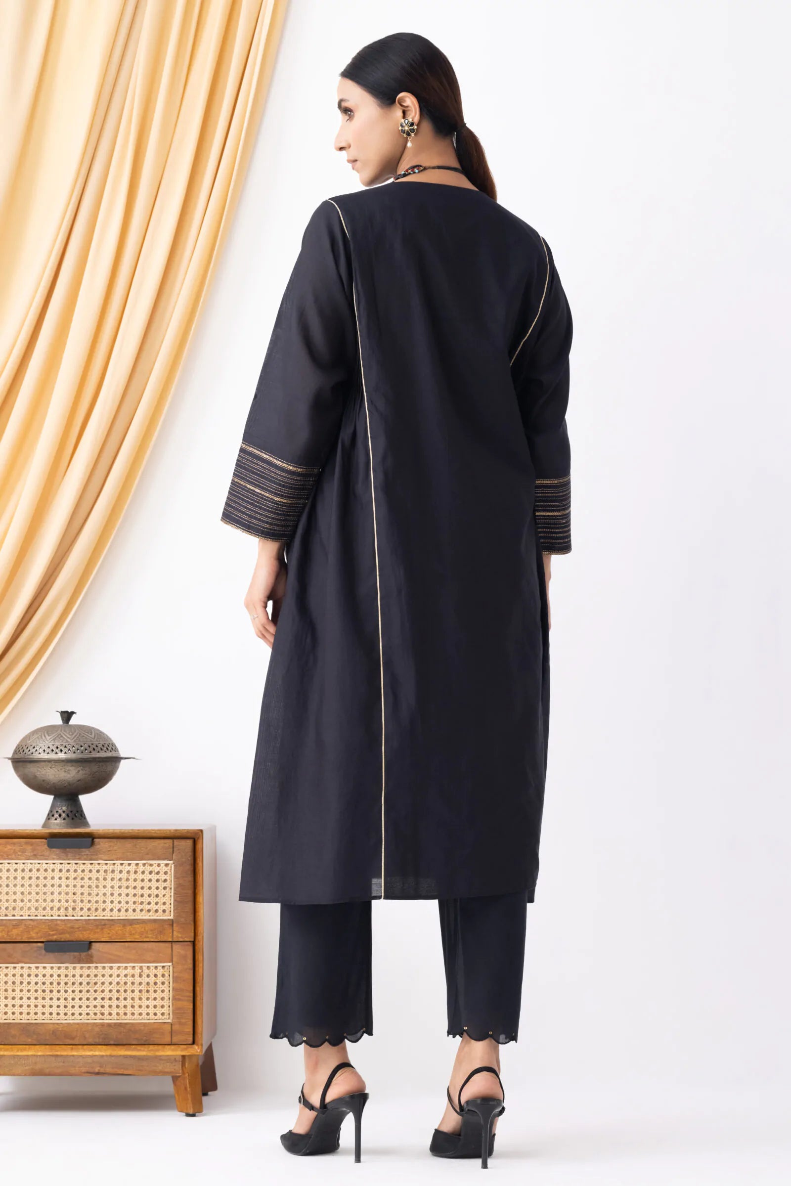 Saanjh Kurta Set