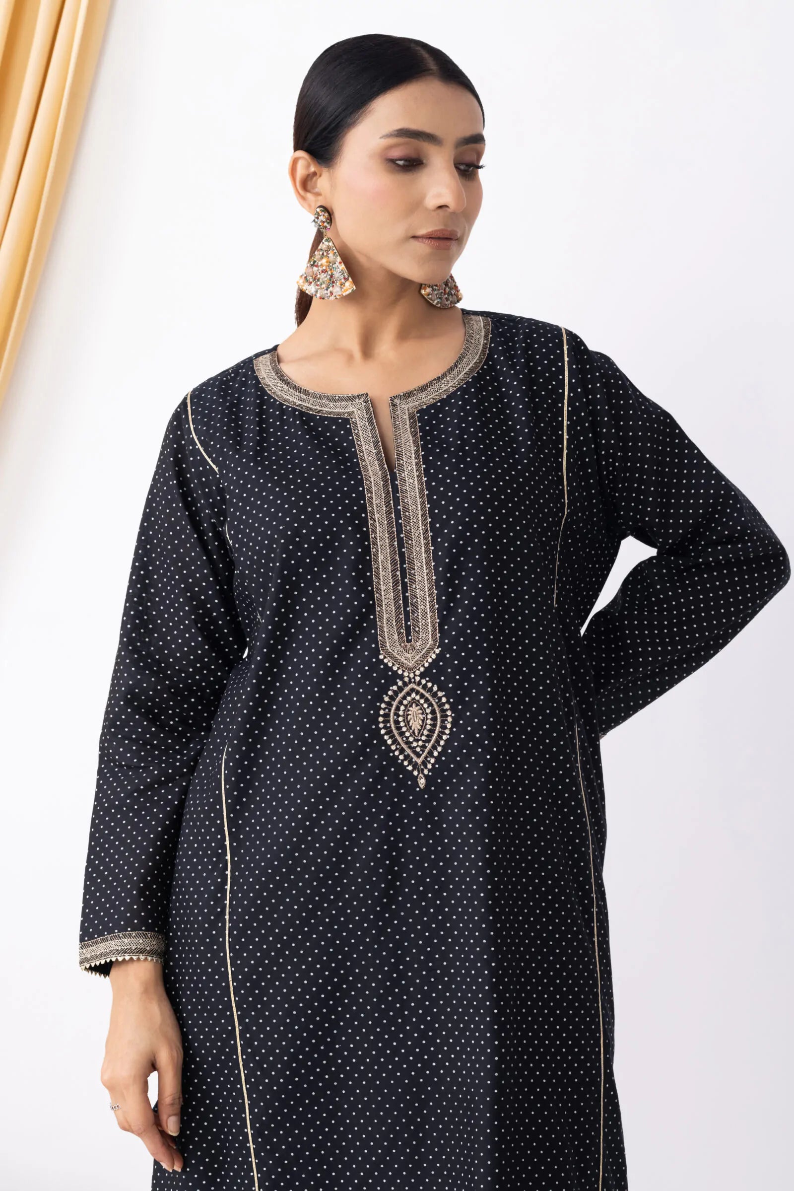 Aish Black Kurta