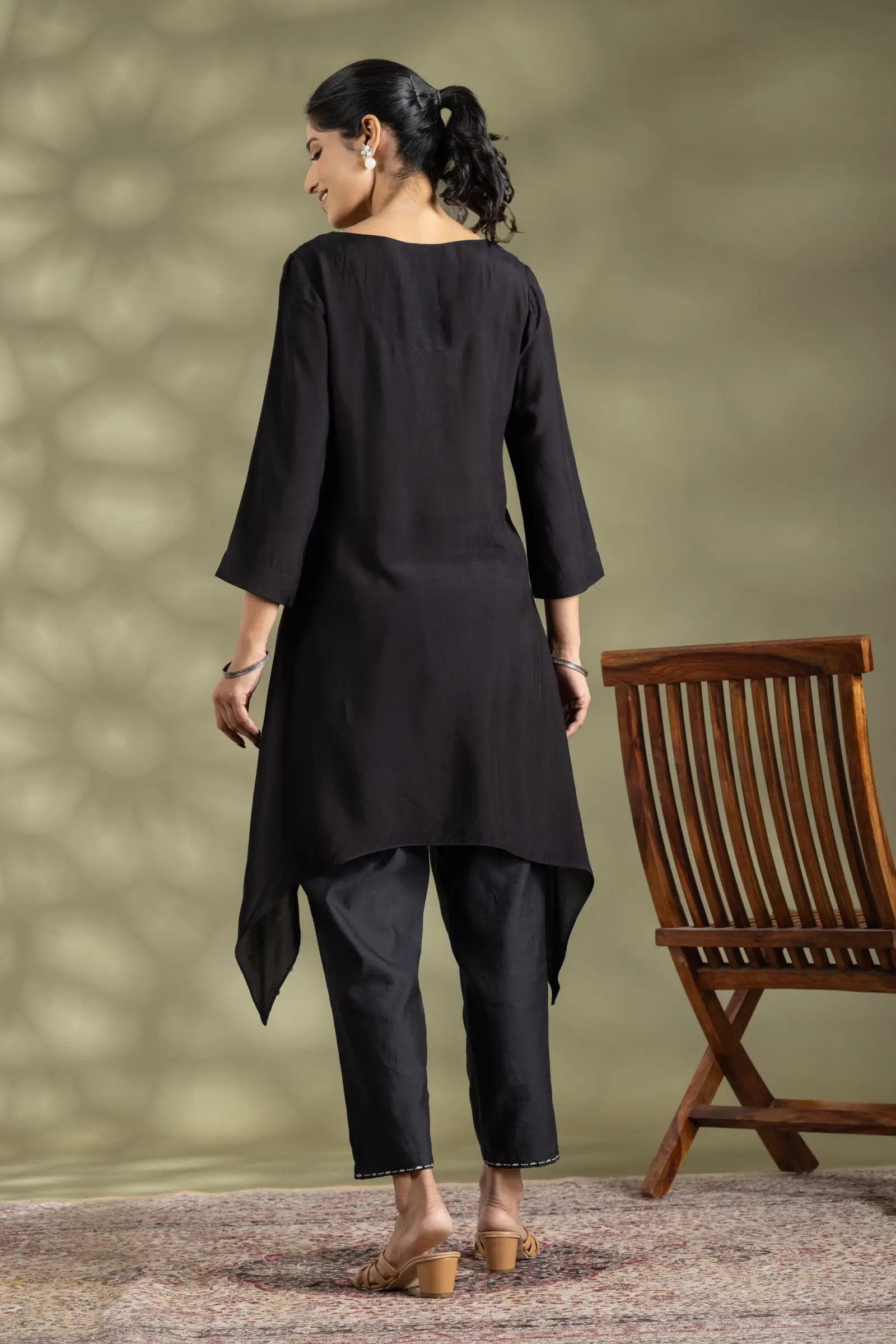 Bamberg Silk Kurta With Dori Emb
