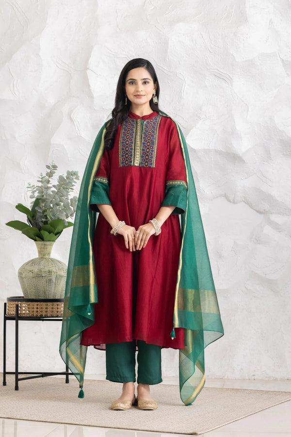 Kyomi Red Kurta Set