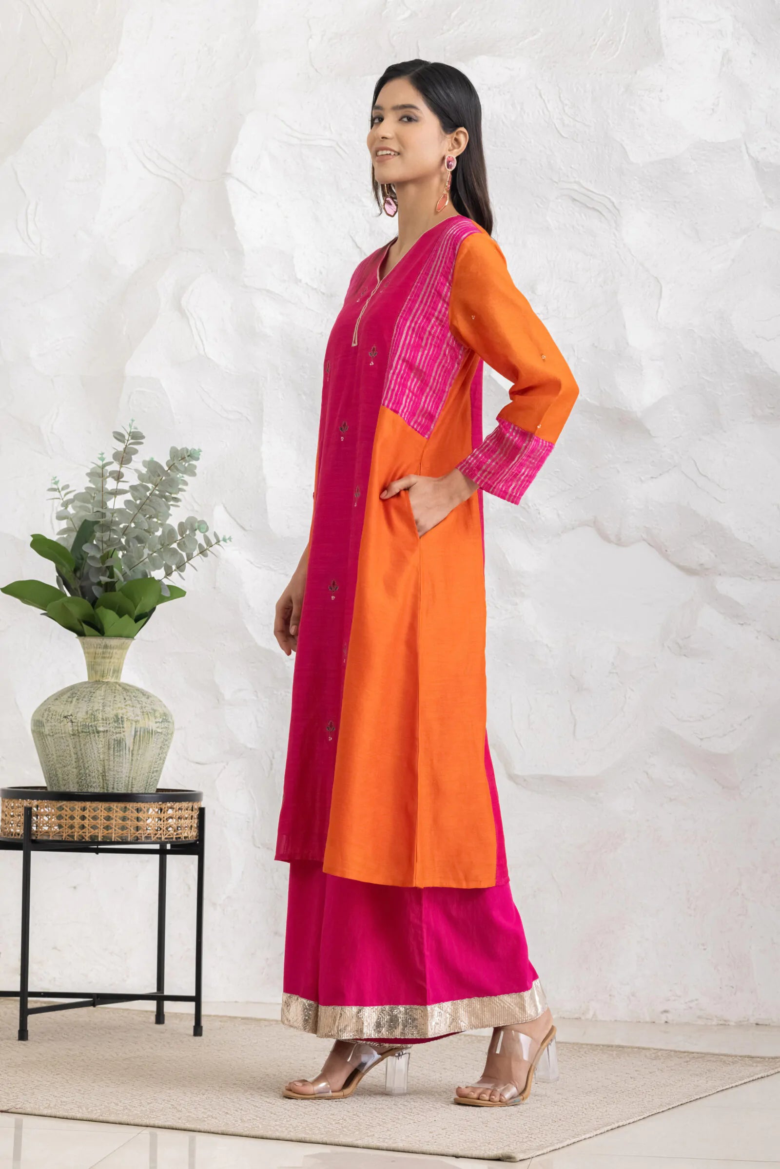 Amaris Kurta